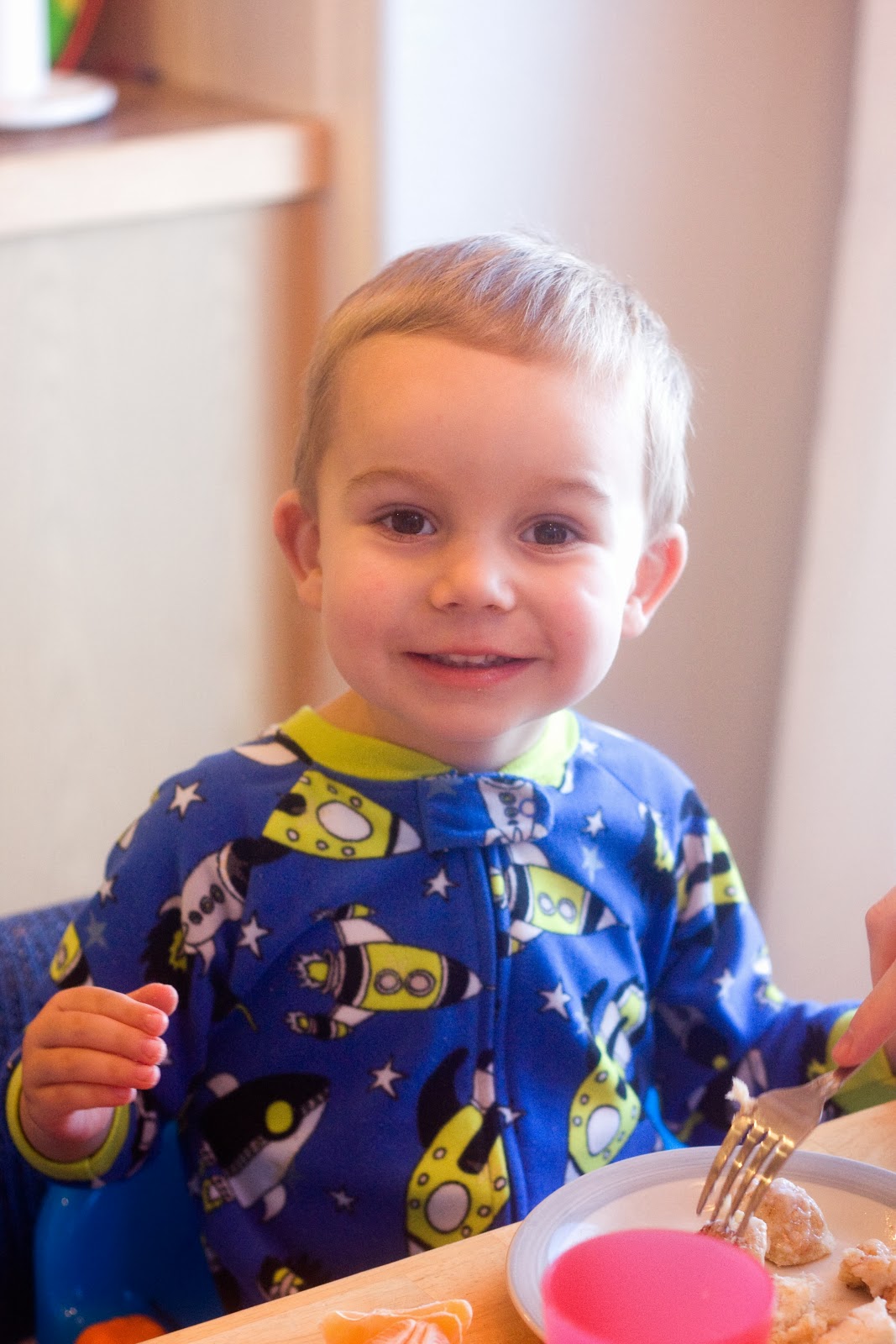 [12%252025%252013_jacob%2520breakfast%25202%255B4%255D.jpg]