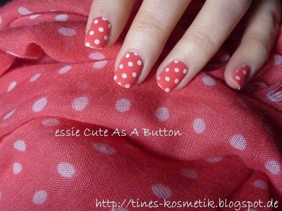 essie Cute As A Button Stamping 3 essie Cute As A Button Stamping 3