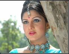 rambha cute still in saree rambha cute still in saree
