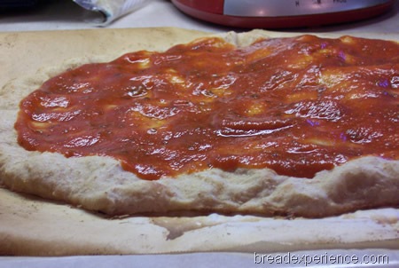 [country-pizza-dough%2520015%255B1%255D.jpg]