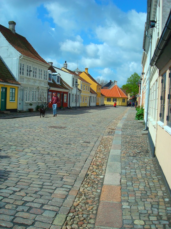 [hc%2520anderson%2520denmark%255B9%255D.jpg]