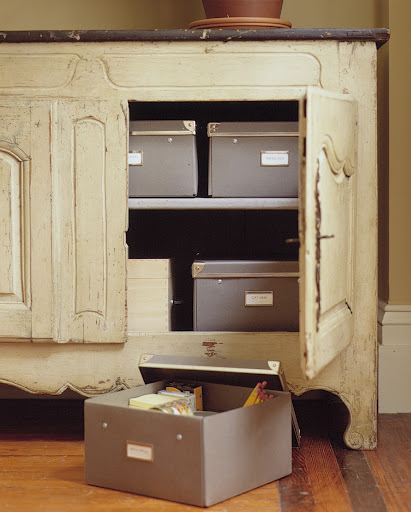 Uniformity gives any home office a sleek look.