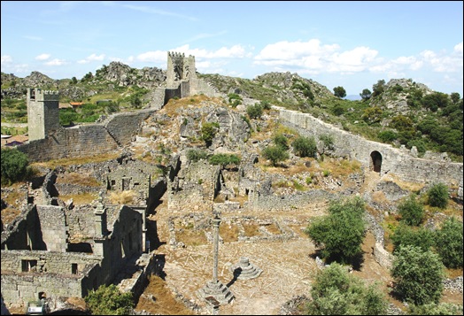 Marialva - Glória Ishizaka -  cidadela no interior da muralha 9