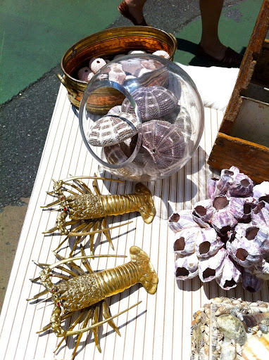 I know my colleague Yvette would love these gilded lobsters. I know my colleague Yvette would love these gilded lobsters.