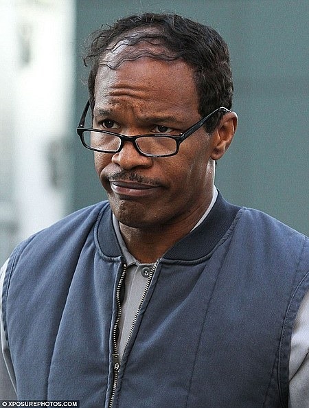 A Closer Look at Jamie Foxx as Max Dillon on The Amazing Spider-Man 2 Set 01