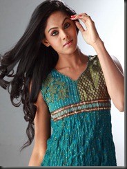 karthika_nice_pic