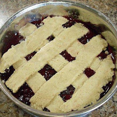 Raw Cherry Pie With Macadamia Crust