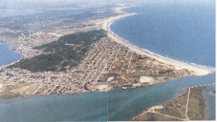 Retirado do site: http://www.turisul.com.br/amsul/brasil/sc/regiao4/laguna/laguna.htm Retirado do site: http://www.turisul.com.br/amsul/brasil/sc/regiao4/laguna/laguna.htm