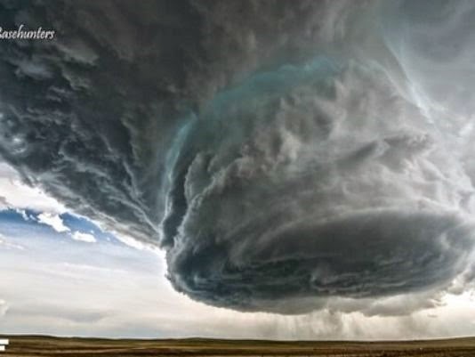 [wyoming%2520funnel%2520clowd%2520a%2520big%2520wind%2520knocked%2520it%2520over%255B7%255D.jpg]
