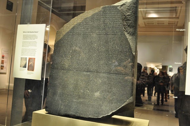 [London-British-Museum-top-best-exhibits-Rosetta-Stone%255B5%255D.jpg]
