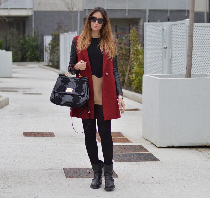 Sheinside, Sheinside coat, red coat, cappotto rosso, come abbinare un cappotto rosso, dress, come abbinare un vestito corto, strategia, strategia boots, strategia shoes, scarpe strategia, miss sicily, miss sicily bag, dolce & gabbana bag, dolce & gabbana miss sicily bag, H&M jewels, H&M earrings, H&M accessoires, Calzedonia, fashion blogger, italian fashion blogger, fashion blogger firenze, fashion blogger italiane