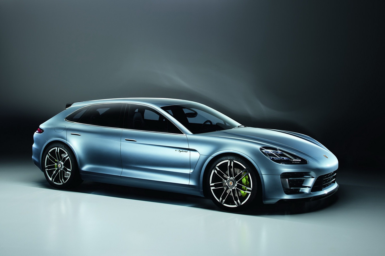 [Porsche-Panamera-Sport-Turismo-12%255B2%255D.jpg]