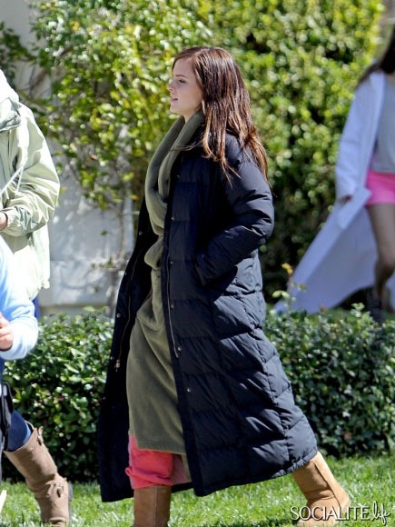 emma-watson-bling-ring-set-03202012-07-435x580