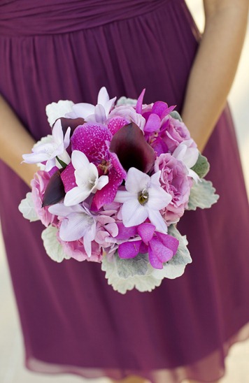 bridesmaids bouq bella flora