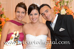 Fotos do evento Simone e Fabio. Foto numero 8625 do estudio Foto Arte Digital, de Itaborai, RJ, que faz fotografia de casamentos (fotos de casamento), fotos de aniversario (fotografia de aniversario), fotos de 15 anos, fotos de criancas (fotografia infantil), fotos de eventos sociais, videos de casamento, videos de 15 anos, videos de making-of, videos de aniversario, video infantil (video de criancas) e videos de eventos sociais. Fotojornalismo e videojornalismo em Itaborai, RJ.