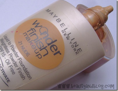Maybelline Wonder Finish Liquid To Powder Foundation in 21 Nude Review And Swatch