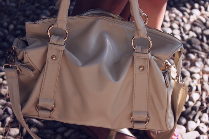 [bag%255B2%255D.jpg]