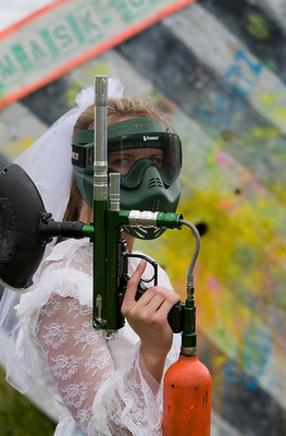 [The%2520Paintball%2520Bride%25204%255B7%255D.png]