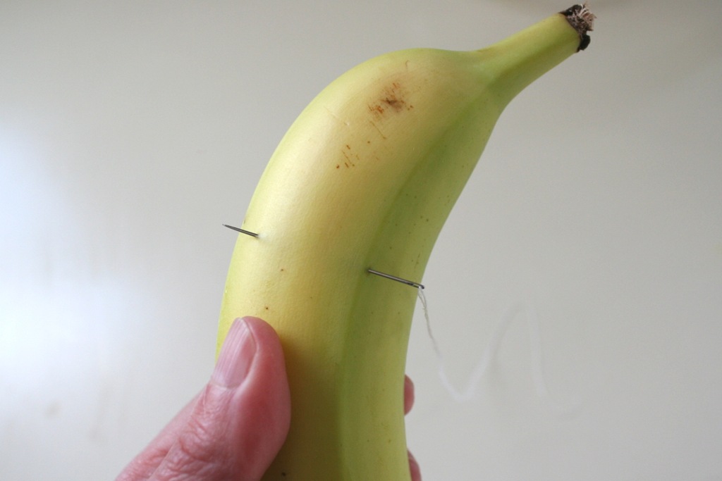 [sliced_banana_trick_%255B4%255D.jpg]