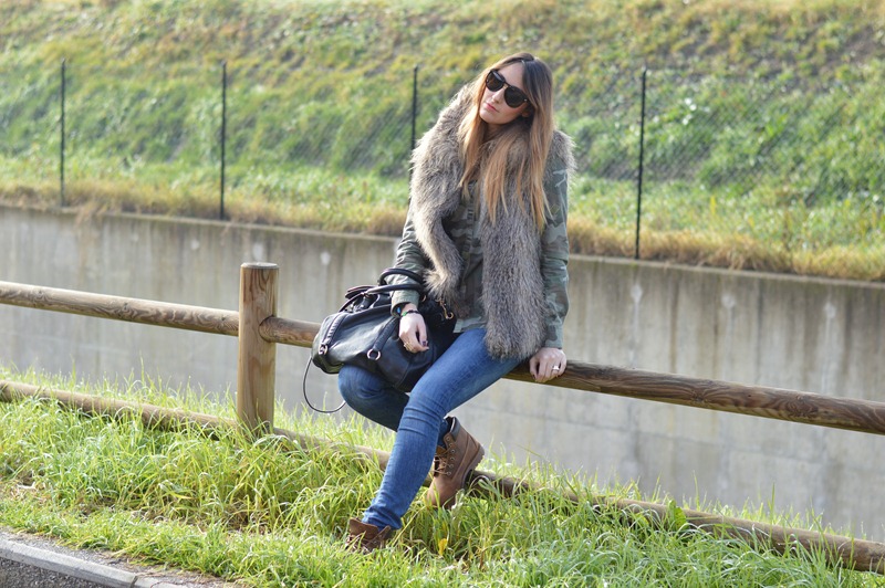 Sisley, pelliccia Sisley, miu miu bag, borsa miu miu nera, borsa miu miu con fiocchi, fashion blogger, italian fashion blogger, fashion blogger italiane, fashion blogger firenze, outfit, easy outfit, timberland, timberland boots, zara shirt, army, rifle jeans, elisa taviti, my fantabulous world