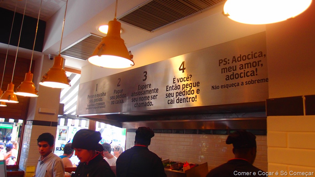 [P83135913.jpg]
