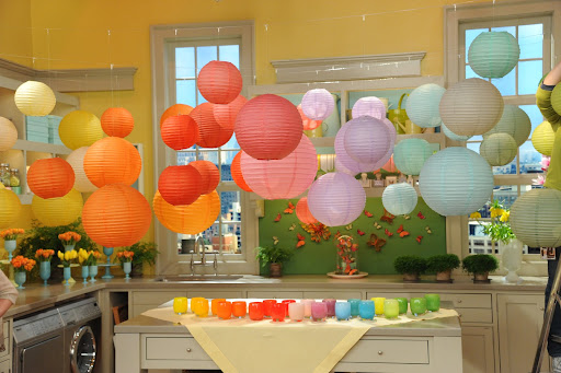 What better way to celebrate our color issue than with a rainbow of ideas?