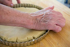 caramelized-pecan-tart-1