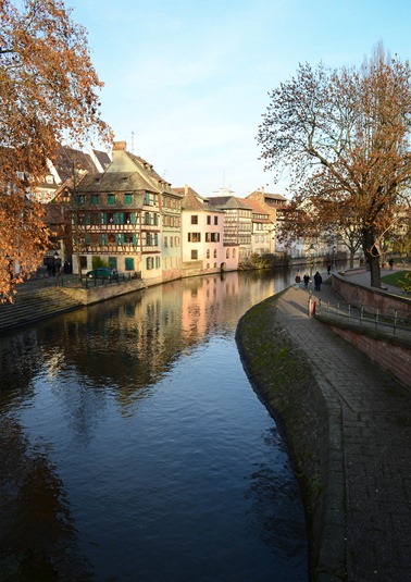 [France%2520outing5%255B6%255D.jpg]