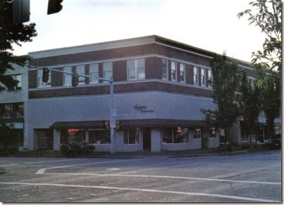 Title Building in Longview, Washington on September 5, 2005