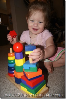 Toddler kids activity to learn about shapes Toddler kids activity to learn about shapes