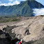 Gill leaving Raung crater rim
