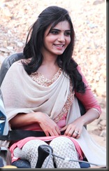 Samantha Latest Stills from Autonagar Surya Movie, Samantha Hot Navel Photos in Autonagar Surya Movie