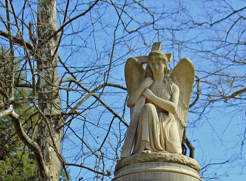 [angel-allegheny-cemetery5.jpg]