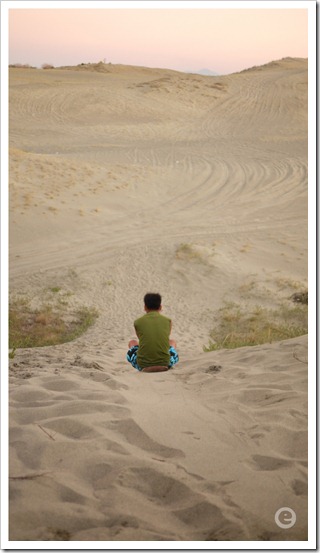 paoay sand dunes sandboarding