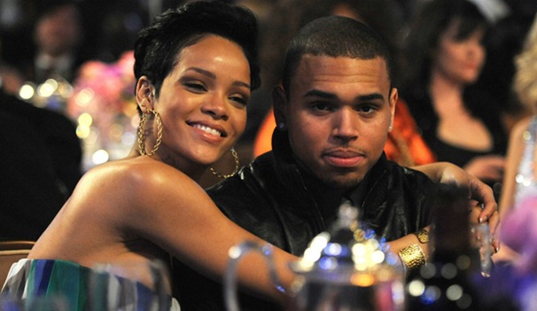 rihanna-chris-brown-grammys-01