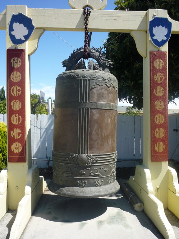[big%2520bell%255B5%255D.jpg]