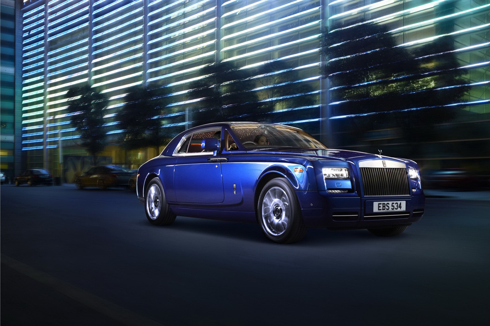 [2013-Rolls-Royce-Phantom-Series-II-15%255B2%255D.jpg]