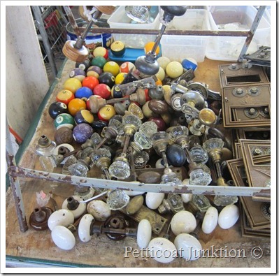 nashville-flea-market-shopping-petticoat junktion