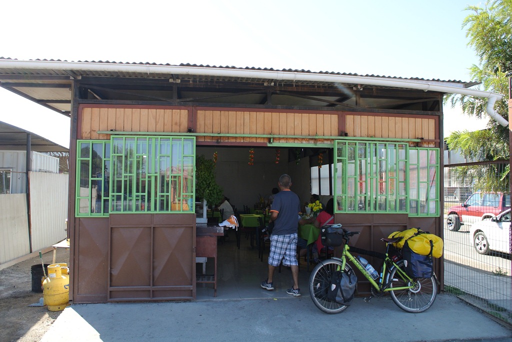 [DSC_81813.jpg]