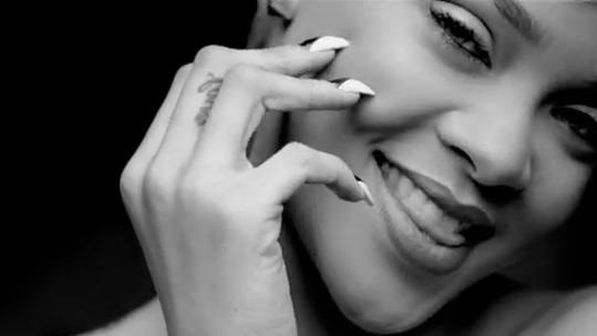 [rihanna%2520you%2520da%2520one%255B4%255D.jpg]
