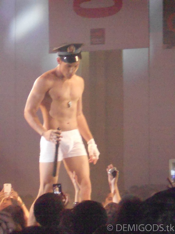 [DSCN11795.jpg]