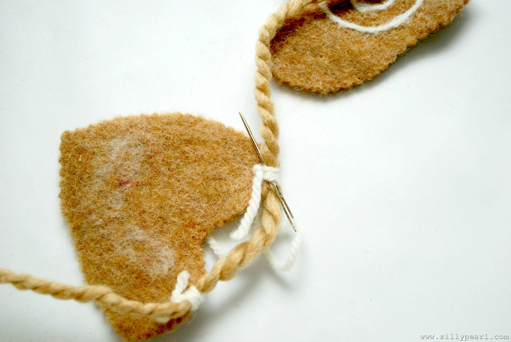 [FeltedGarland12%255B3%255D.jpg]