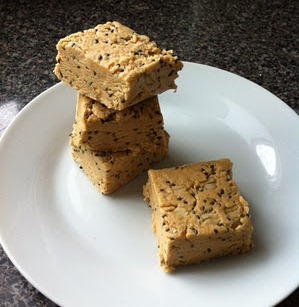 [No-Bake-Protein-Bars_chia4.jpg]