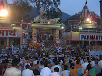 Ganga Aarti Ceremony, Parmath Ashram - Rishikesh, Uttarakhand