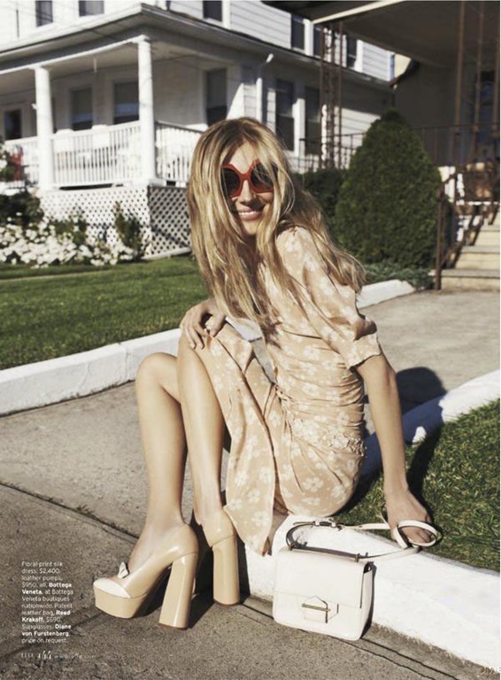 [elle-uk-january-2013-bottega-veneta5.jpg]
