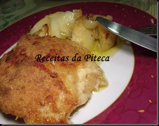 Filetes de peixe gato panados com queijo no forno- empratado Filetes de peixe gato panados com queijo no forno- empratado