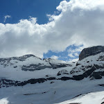 Vue magique depuis le refuge de Tuquerouye : Cylindre et face nord du Mont Perdu