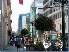 6261 Ottawa Sparks St Pedestrian Mall