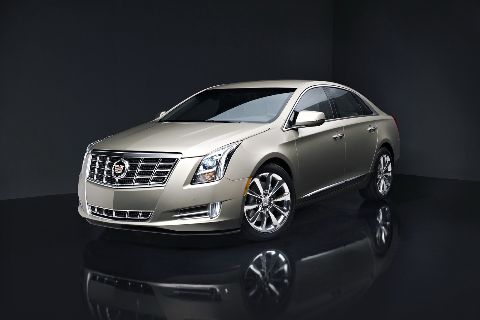 [2013-Cadillac-XTS%255B3%255D.jpg]