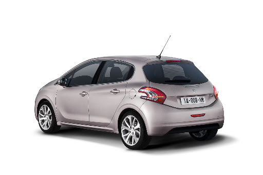 Peugeot-208-12.jpg